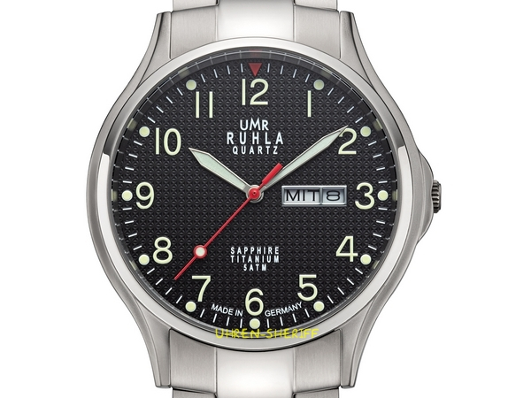 UMR Ruhla Quarzuhr Titan 90406 Zifferblatt