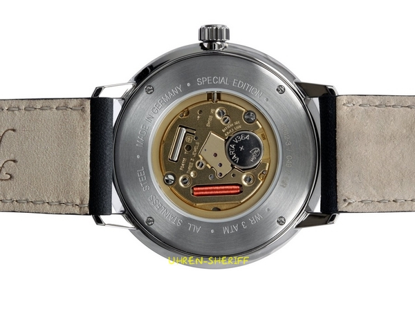 Iron Annie Einzeigeruhr Bauhaus 5040-3 Glasboden