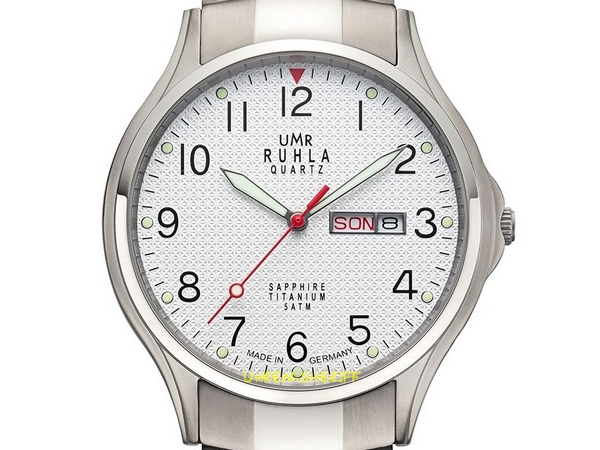 UMR Ruhla Quarzuhr Titan 90408